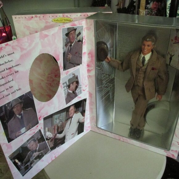 BA31-SET My Fair Lady -2 Dolls_ Barbie and Ken - Picture 3 of 3